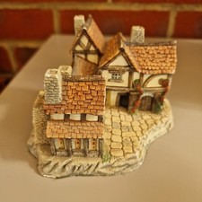 Memory Lane Cottages By Peter