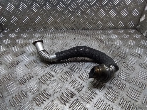 Volvo v70 iii egr tube - bw,