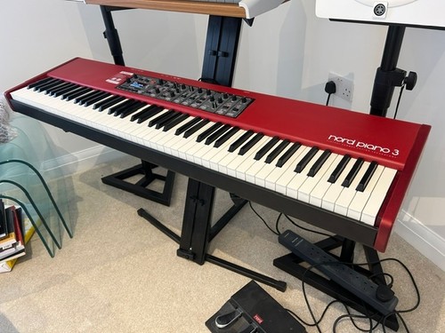 Nord piano keyboard - piano, 88