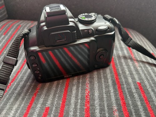 Nikon d300 3mp digital - 12.3mp, slr