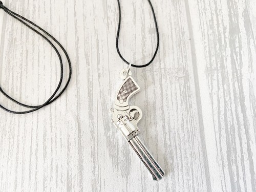 Adjustable black revolver - adjustable,