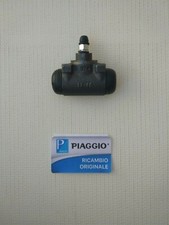 PAIR REAR BRAKE CYLINDERS