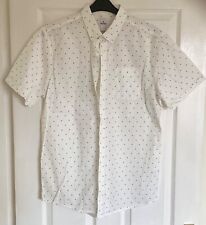 Mens Shirt.Size L.Brand New *****