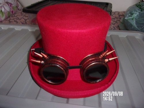 Handmade wool top - hat, for