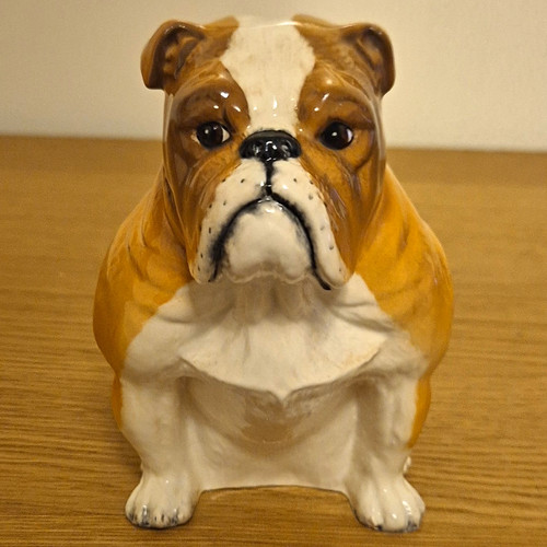 Royal doulton bulldog da222 - doulton,