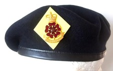 QLR BERET & CAP BADGE +BACKING