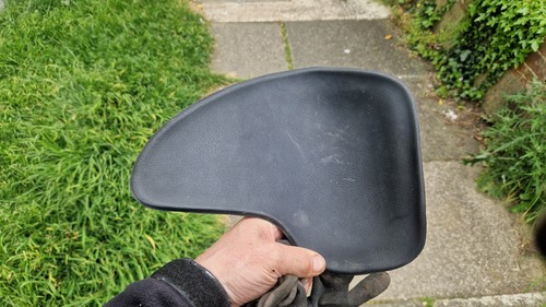 Bmw r1150rt fairing knee pad - r1150rt,