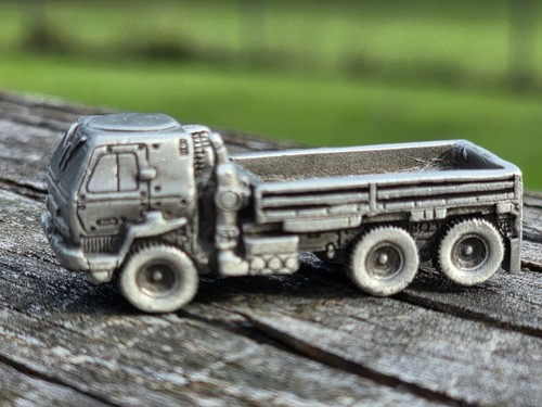 Oshkosh truck defense wheel - truck,
