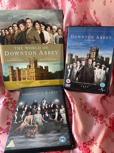 Downton abbey book - abbey,