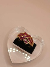 9 carat gold 25 ruby set ring