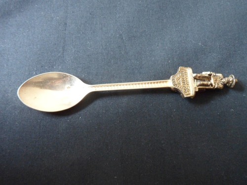 Collectors teaspoon with - teaspoon,
