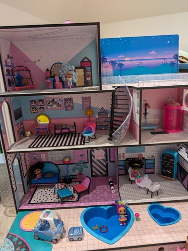Lol house - lol,