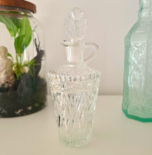 Clear cut glass - clear,
