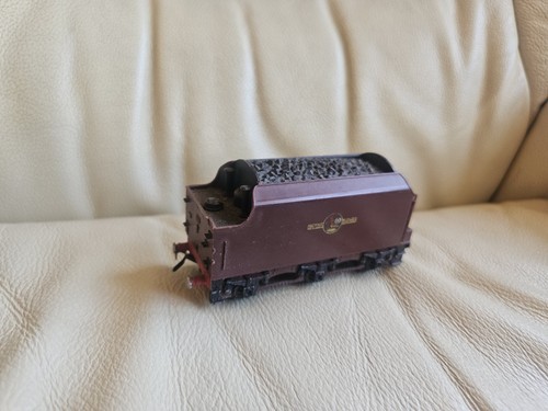 Hornby dublo 2rail maroon - hornby,