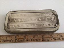 VINTAGE 1927 ROLLS RAZOR WITH BUILT-IN STROP - MADE IN ENGLAND- HEAVY METAL CASE