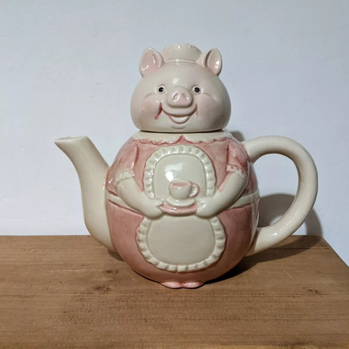 Vintage pig teapot - pig, ceramic