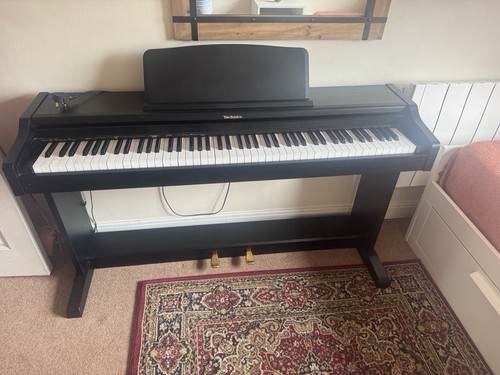 Technics pc25 with stool - technics, sx-pc25