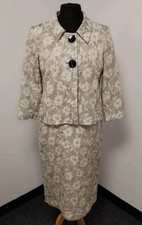 Womens Roman Gold Tone