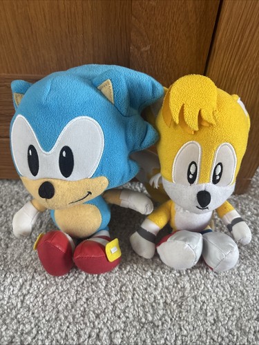 Sonic the hedgehog and - the, tails