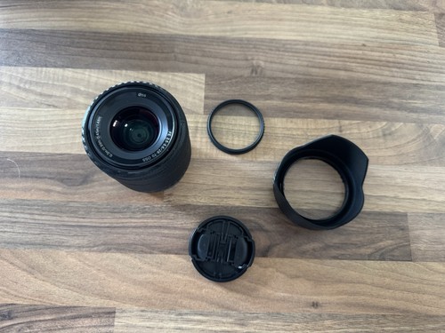 Sony 70mm 5 - fe, oss