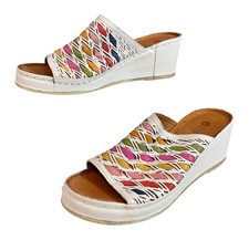 Pavers Womens Wedge Sandals