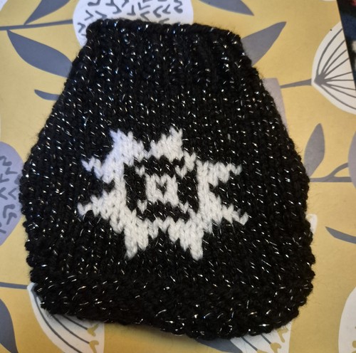 Xxs mini hand knitted - xxs, 4"