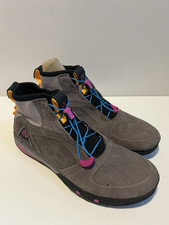 Nike ACG Ruckel Ridge Boots Trainers Gunsmoke Grey Rare Magenta UK7
