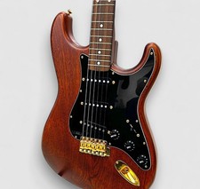 Fender Japan ST-62