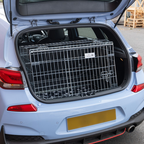 Pet world hyundai i30 - world,