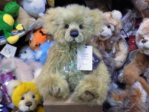 Charlie bears pickersgill ltd - charlie,