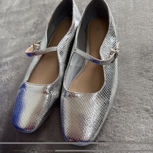 Woman uk7 size - size, silver