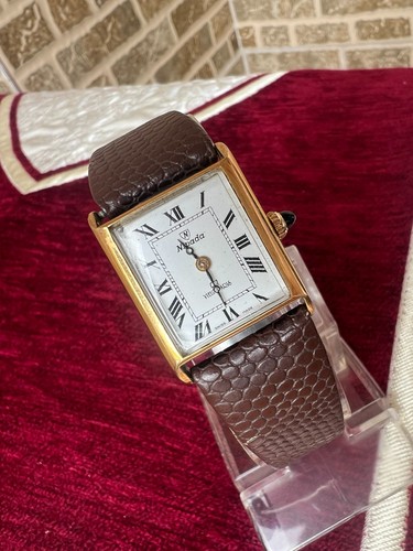 Vtg nivada tank watch 10468 - nivada, c1