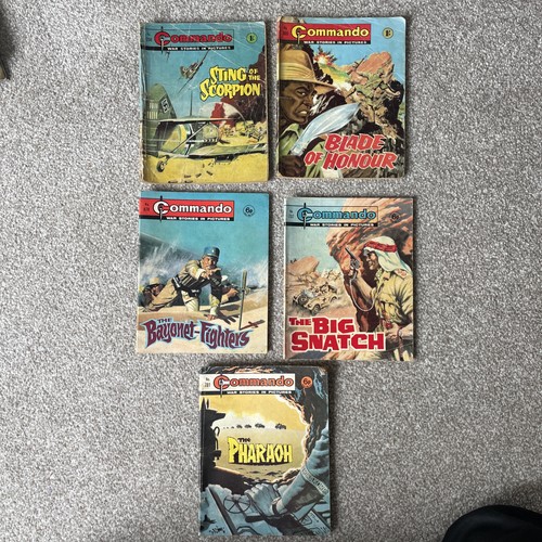 Vintage commando comics bundle - commando,