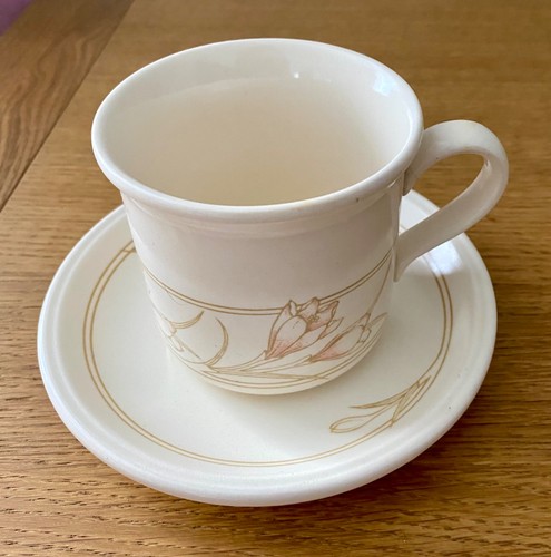 Bilton spring bouquet cup - spring,