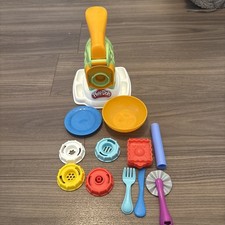 Play Doh Pasta Maker Set