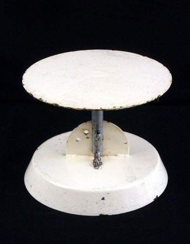 Vintage metal cake - cake, decorating