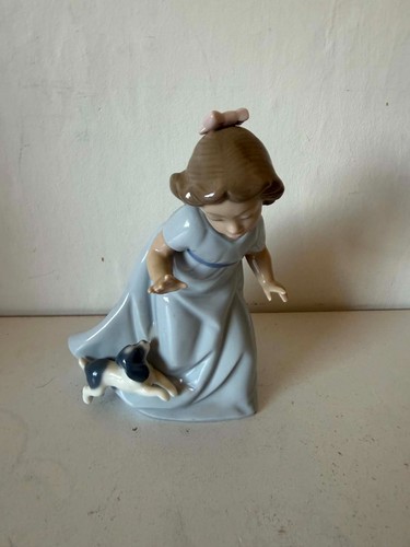 Lladro nao figure girl - lladro,