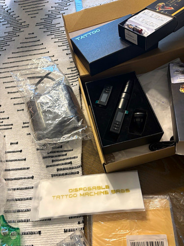 Kiss dragon wireless tattoo - of,