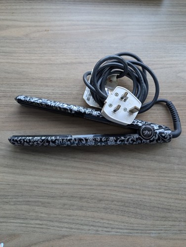Ghd black hair - 4.2b,