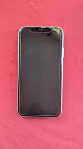 Apple iphone 64gb - 11,