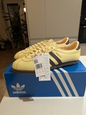 Adidas Dublin - Size