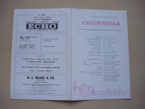 Pantomime programme the queens - pantomime,