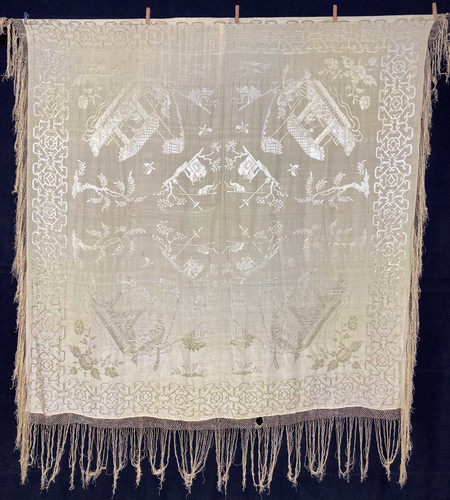Vintage silk hand embroidered - hand,