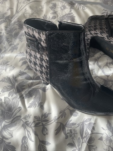 Lotus size heeled boots - size, 6