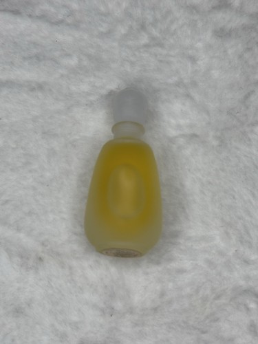 Estee lauder private - estee,