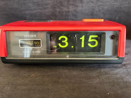 Vintage citizen flip clock 8rd - vintage,