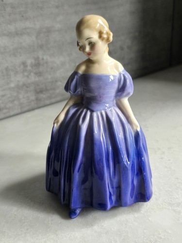 Royal doulton marie figurine - doulton,