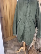 GENUINE US ARMY VIETNAM M-1965 M65 FISHTAIL PARKA MANS - MEDIUM - 52 Inch chest