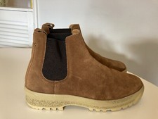 Hudson men’s slip on boots with Vibram sole size 8 UK Eur 42 VGC tan brown shoes