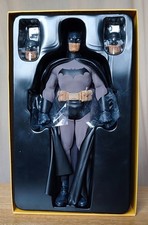 Sideshow Toys BATMAN 1:6 Scale Action Figure Gotham DC 